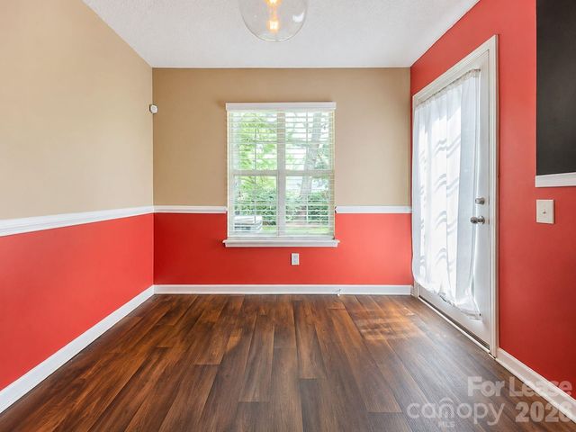 10048 University Park Lane, Charlotte, NC 28213
