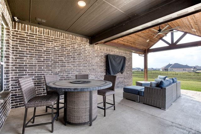 13415 Metz Rd, Sanger, TX 76266