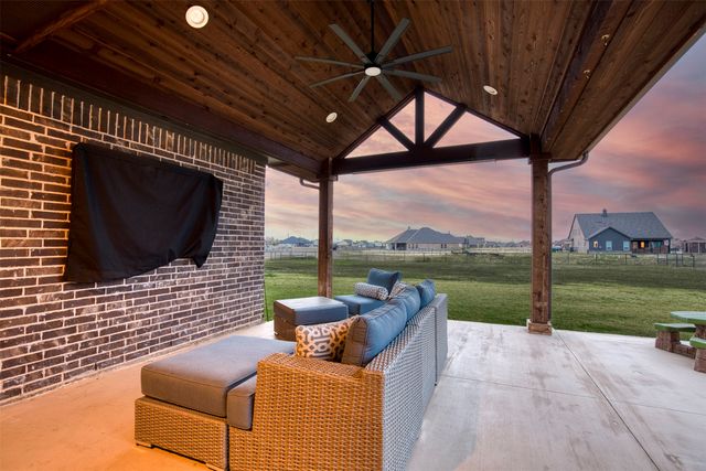 13415 Metz Rd, Sanger, TX 76266