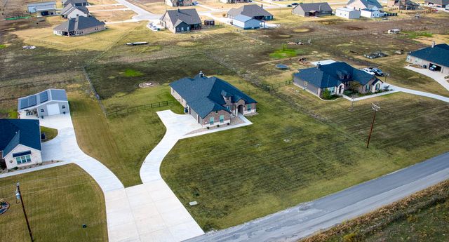 13415 Metz Rd, Sanger, TX 76266