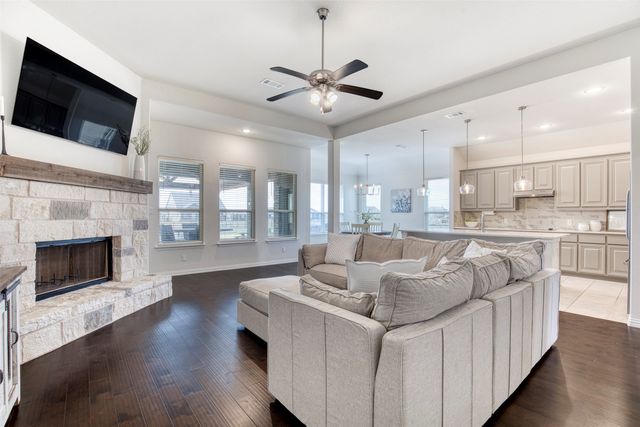 13415 Metz Rd, Sanger, TX 76266