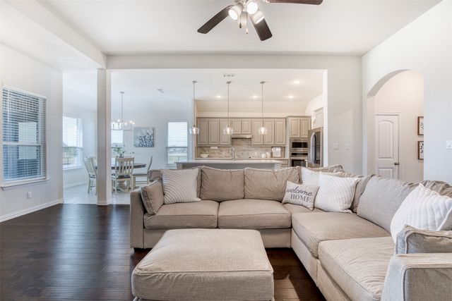 13415 Metz Rd, Sanger, TX 76266