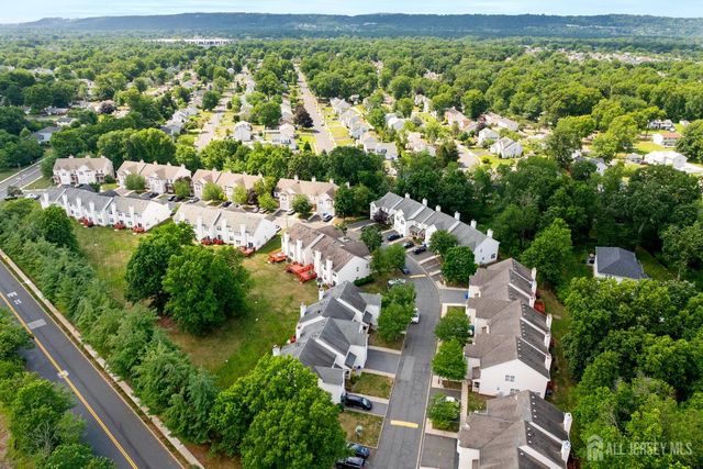 36 E Burgess Drive, Piscataway, NJ 08854
