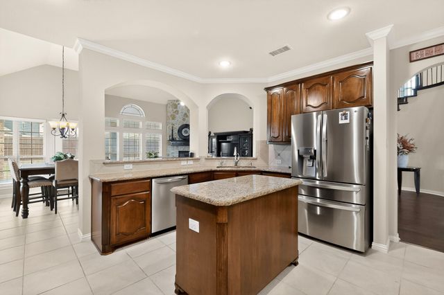 1515 Spring Hill Drive, Cedar Hill, TX 75104