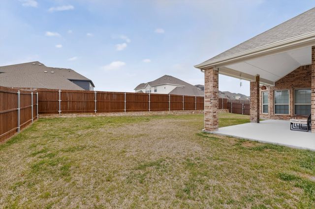 1515 Spring Hill Drive, Cedar Hill, TX 75104