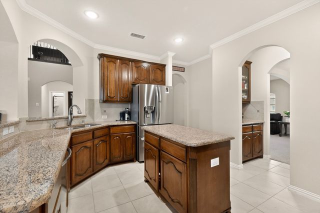 1515 Spring Hill Drive, Cedar Hill, TX 75104