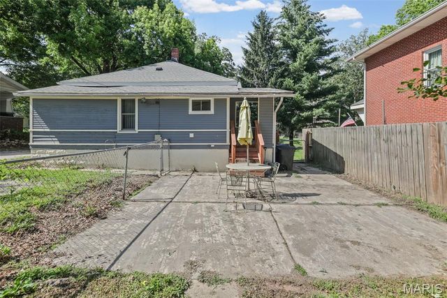 3019 Brown Street, Alton, IL 62002
