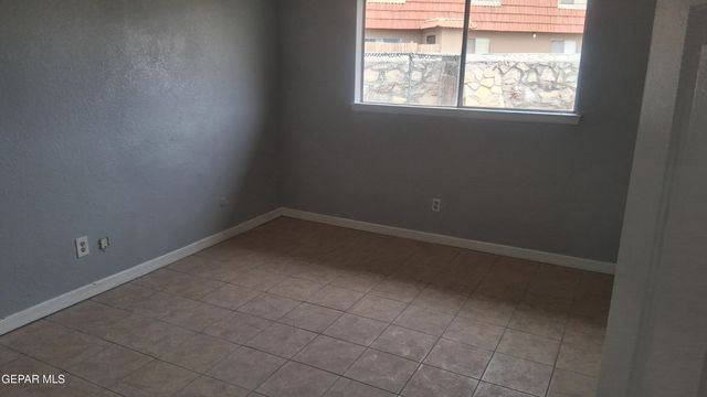 10541 EAGLESTONE Way, El Paso, TX 79925
