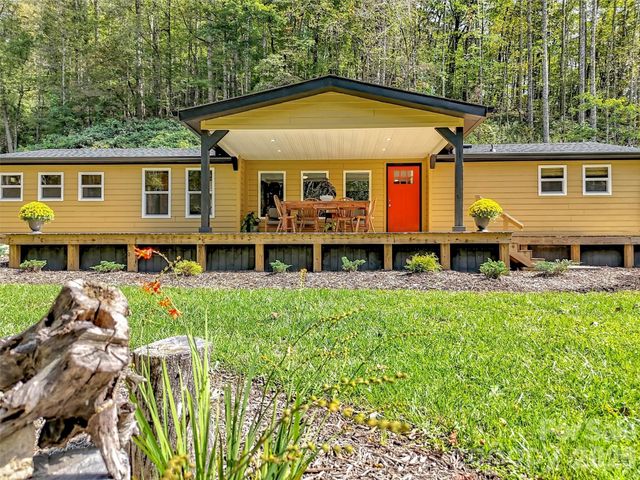70 Icicle Ridge Road, Sylva, NC 28779