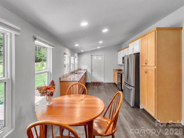 70 Icicle Ridge Road, Sylva, NC 28779