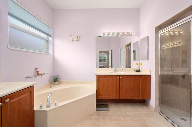 305 NW Springview Loop, Port St. Lucie, Port St Lucie, FL 34986