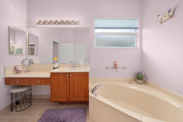 305 NW Springview Loop, Port St. Lucie, Port St Lucie, FL 34986