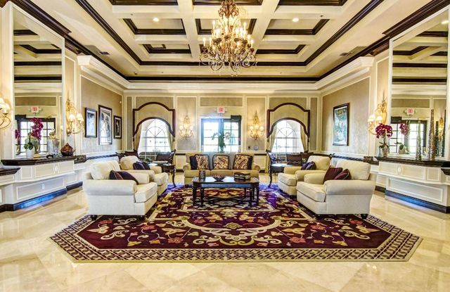 305 NW Springview Loop, Port St. Lucie, Port St Lucie, FL 34986