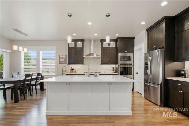 6119 N Farleigh Ave, Meridian, ID 83646