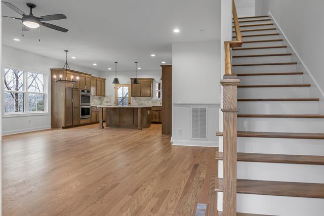 418 Stonemeadow Rd, Clarksville, TN 37043