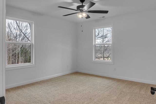 418 Stonemeadow Rd, Clarksville, TN 37043