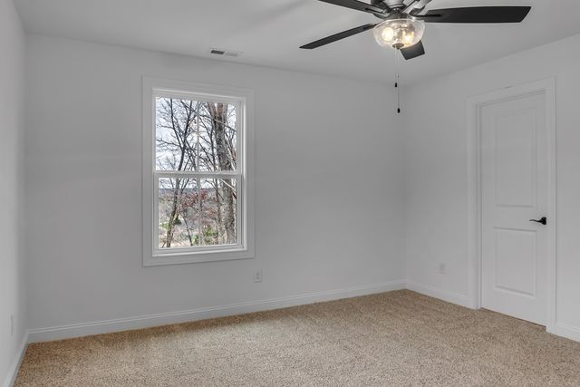 418 Stonemeadow Rd, Clarksville, TN 37043