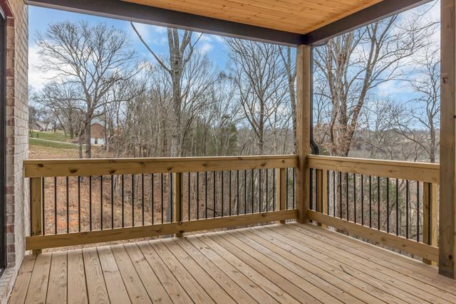 418 Stonemeadow Rd, Clarksville, TN 37043