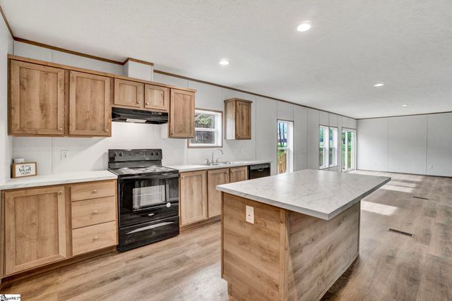 2047 Flat Rock Road, Anderson, SC 29684