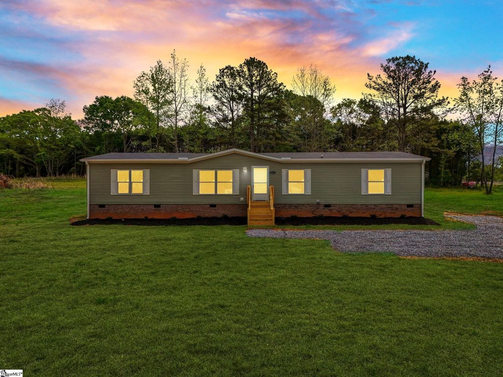 2047 Flat Rock Road, Anderson, SC 29684
