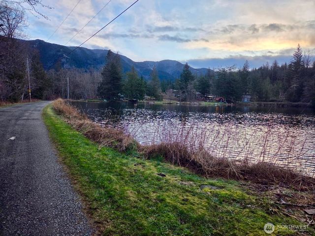 34502 SE 325th Street, Ravensdale, WA 98051