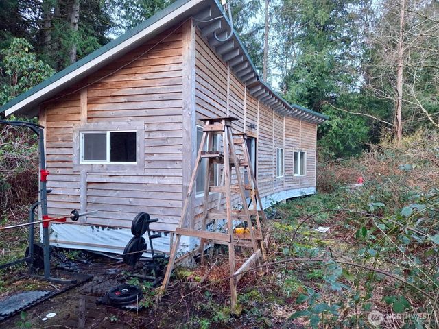 34502 SE 325th Street, Ravensdale, WA 98051