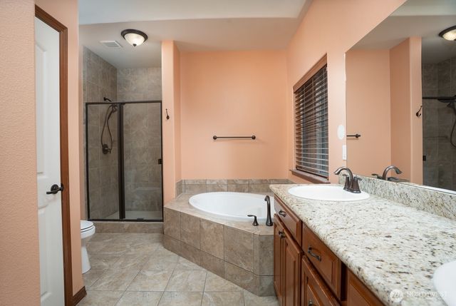 8835 Fox Ridge Lane SE, Olympia, WA 98513