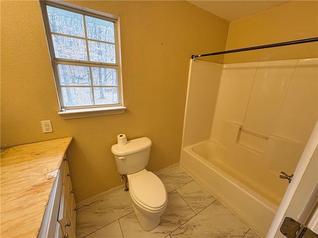 11859 W Highway 156, West Fork, AR 72774