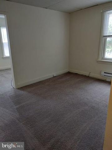 221 N 2ND ST, Steelton, PA 17113