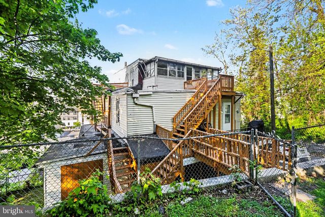 221 N 2ND ST, Steelton, PA 17113