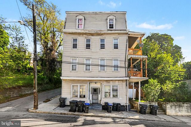 221 N 2ND ST, Steelton, PA 17113