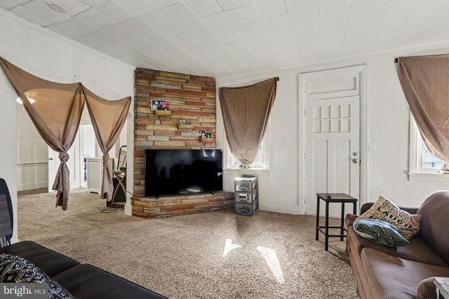 221 N 2ND ST, Steelton, PA 17113