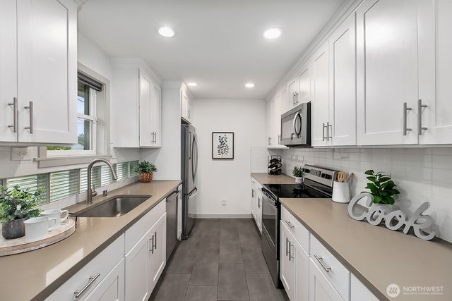 2302 S Spokane Street, Seattle, WA 98144