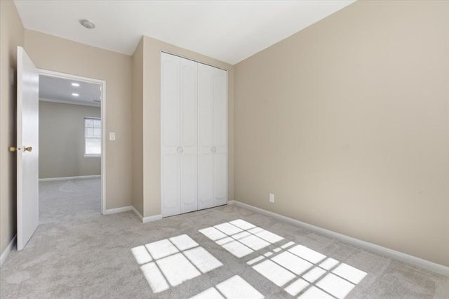 116 Lake Shore Road 4, Boston, MA 02135