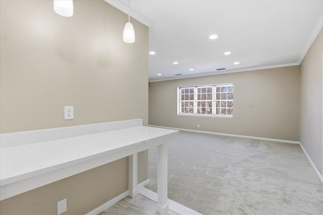 116 Lake Shore Road 4, Boston, MA 02135