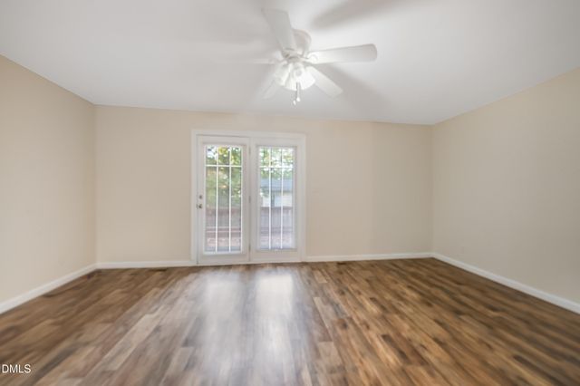 8125 Perry Creek Road, Raleigh, NC 27616