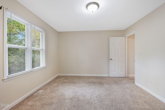 8125 Perry Creek Road, Raleigh, NC 27616