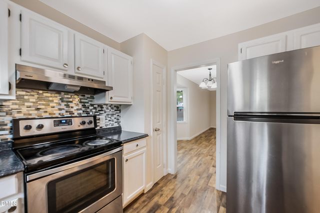 8125 Perry Creek Road, Raleigh, NC 27616