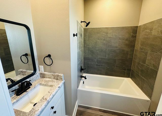 1408 E Houston, Tyler, TX 75702