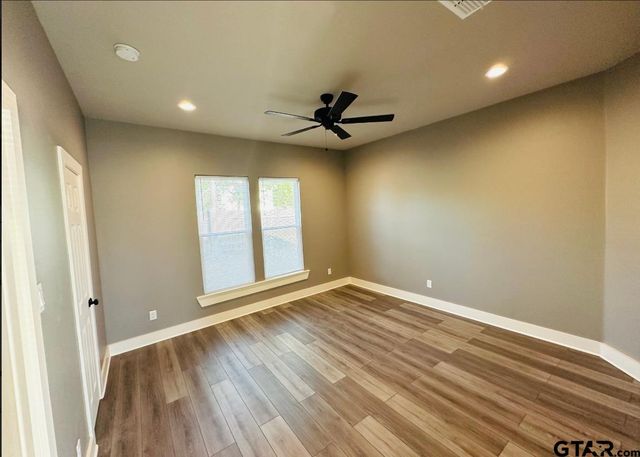 1408 E Houston, Tyler, TX 75702