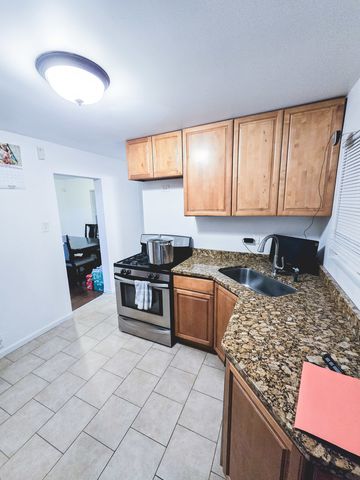 245 Whitehall Avenue, Northlake, IL 60164