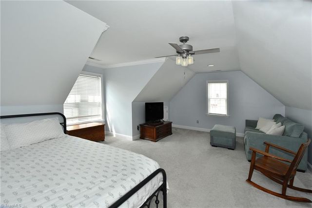 2525 Brook Stone Drive, Clemmons, NC 27012