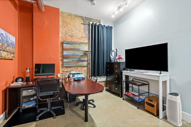 5 W Twelfth Street, Cincinnati, OH 45202