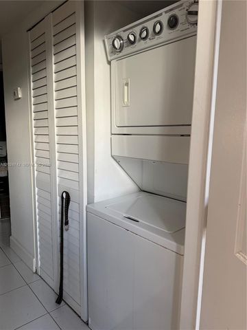 15718 E Waterside Circle 102, Sunrise, FL 33326