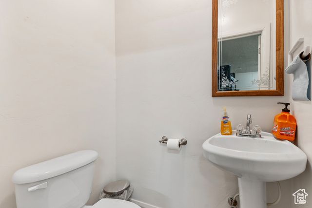 881 W SMITHSONIAN WAY, Apple Valley, UT 84737