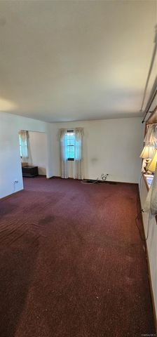 136 Primrose Avenue, Massapequa Park, NY 11762