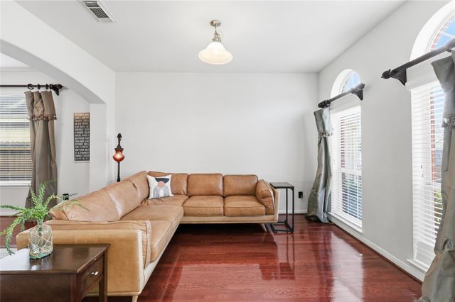 28 Atascadero Drive, Manvel, TX 77578