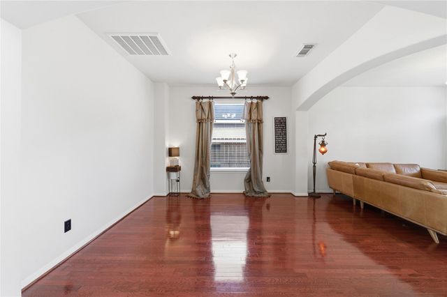 28 Atascadero Drive, Manvel, TX 77578