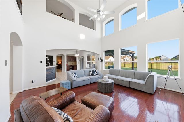 28 Atascadero Drive, Manvel, TX 77578