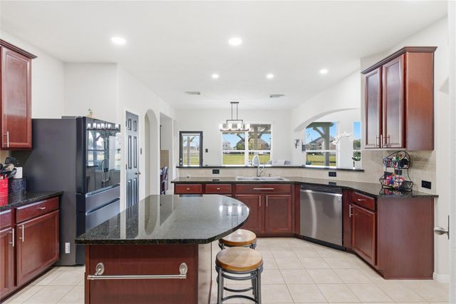 28 Atascadero Drive, Manvel, TX 77578